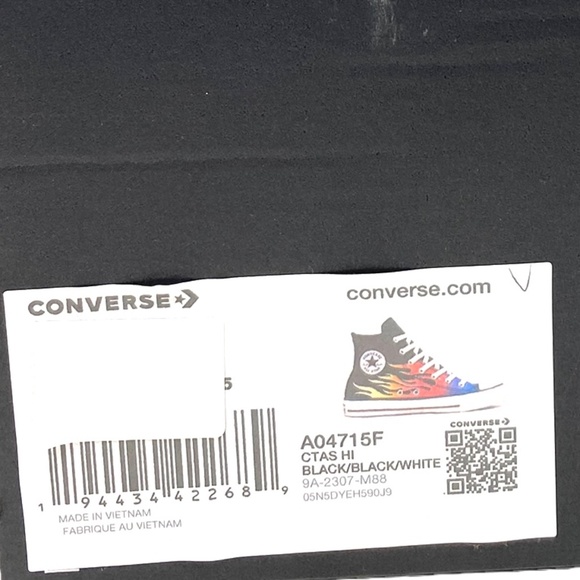 Converse Chuck Taylor High Shoes Women Kids Black Canvas Sneakers Skate A04715F - Picture 6 of 7